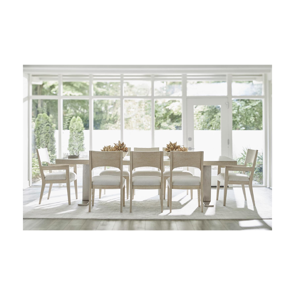 SOLARIA DINING TABLE